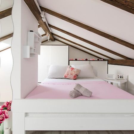 Chic Loft Appartment คิร์ก ภายนอก รูปภาพ