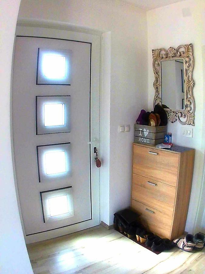 Chic Loft Appartment คิร์ก ภายนอก รูปภาพ