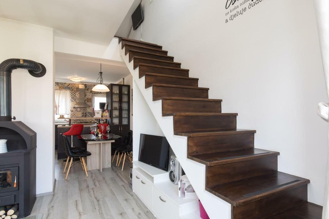 Chic Loft Appartment คิร์ก ภายนอก รูปภาพ