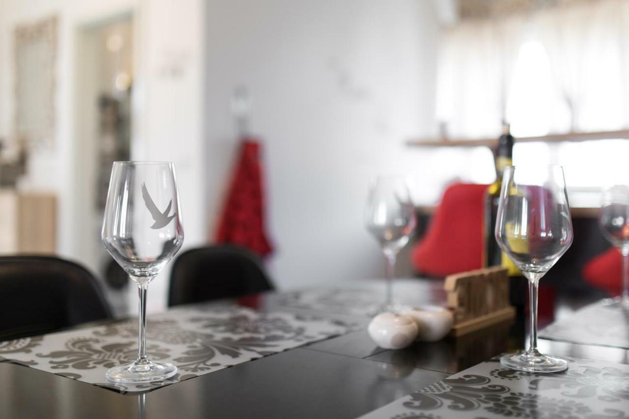 Chic Loft Appartment คิร์ก ภายนอก รูปภาพ