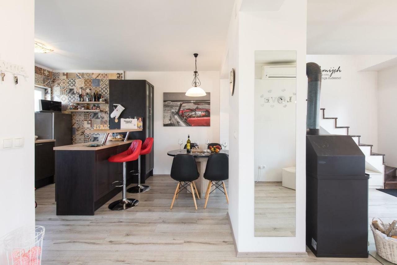 Chic Loft Appartment คิร์ก ภายนอก รูปภาพ