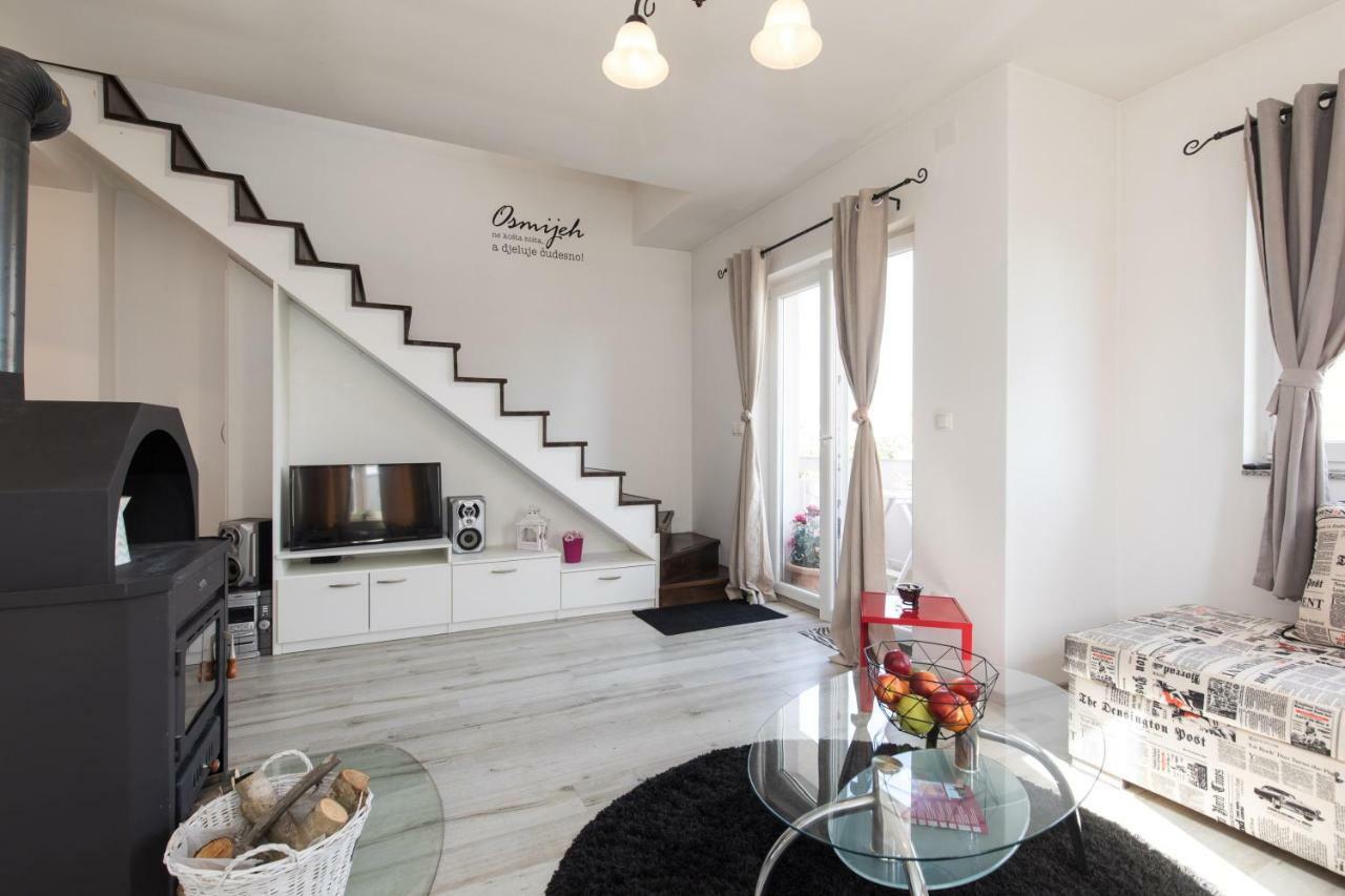 Chic Loft Appartment คิร์ก ภายนอก รูปภาพ