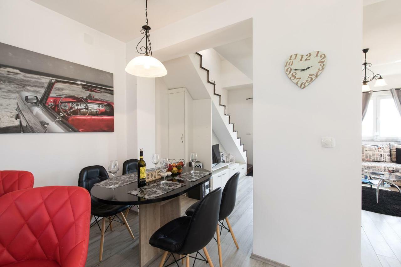 Chic Loft Appartment คิร์ก ภายนอก รูปภาพ