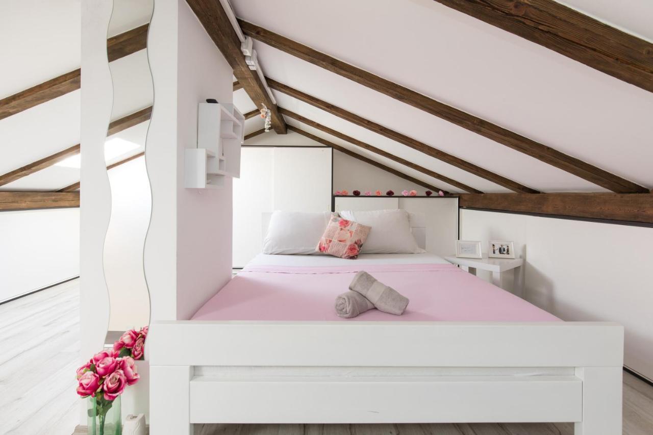 Chic Loft Appartment คิร์ก ภายนอก รูปภาพ