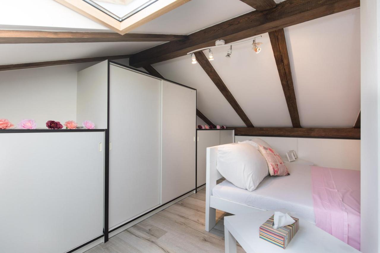 Chic Loft Appartment คิร์ก ภายนอก รูปภาพ