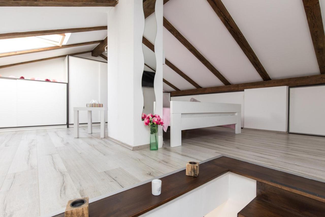 Chic Loft Appartment คิร์ก ภายนอก รูปภาพ